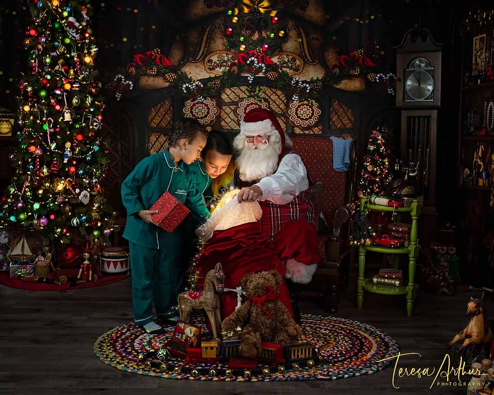 Holiday tree installation by Lisa Marie Designs